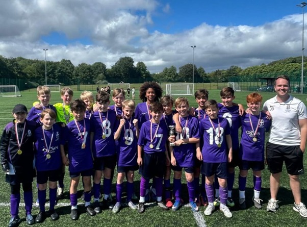 ⚽🏆 WE ARE CITY CHAMPIONS! 🏆⚽
An unforgettable moment for our Year 7 boys in the Liverpool Cup Final!
St Hilda’s 1-1 Calderstones (St Hilda’s win 9-8 on penalties)
In one of the tightest and most dramatic games you could witness, Calderstones took the lead with just 5 minutes to go—but our team showed incredible resilience. Pennington fired home the equaliser just two minutes later to keep us in it! 💪
A nail-biting penalty shootout followed, with all 8 outfield players calmly finding the net. Then came the moment of magic—our goalkeeper, Machenry, stepped up, made a crucial save and scored the winning penalty! What a hero! 🙌
A truly incredible achievement and the perfect end to a fantastic debut season. This is St Hilda’s history, becoming City Champions for only the second time ever! 💙
👏 Mr Deane’s Players of the Match: Osborn & Bloomfield
#ProudToBeStHildas #CityChampions #TeamSpirit