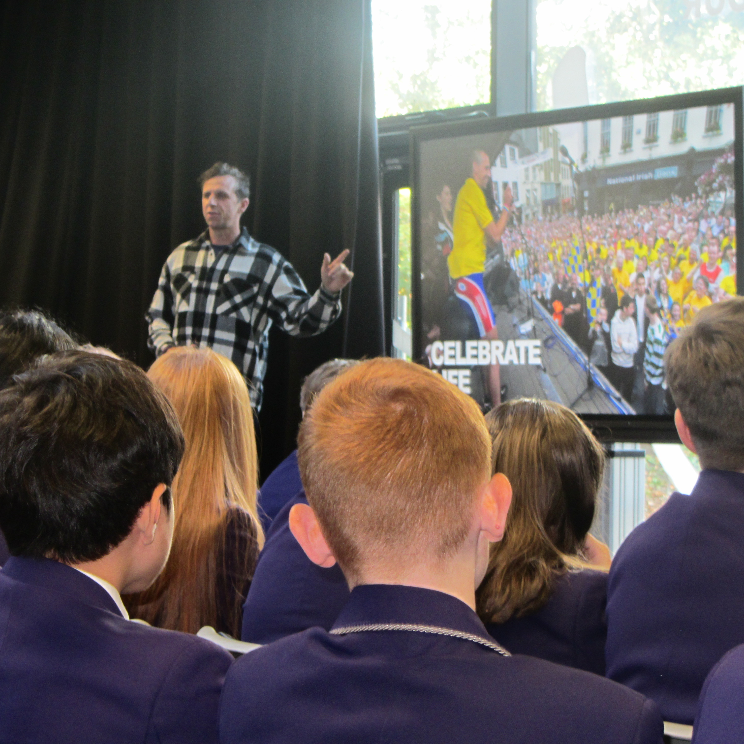 We were delighted to welcome author and motivational speaker Tony Griffin to St Hilda's on 16 October to speak with our Year 9 pupils about his inspiring book, The Teenager's Book of Life.

Drawing on his experiences as a curling athlete, the loss of his father and his own mental health journey, Tony delivered a powerful and honest message about resilience, self-belief and overcoming challenges. His authenticity and openness resonated deeply with our pupils, keeping them engaged from start to finish.

One student described it as "the best talk I've ever been to because Tony was real", while another said they felt empowered after the session. The feedback from pupils was overwhelmingly positive, highlighting the impact of Tony's message and the importance of supporting our mental wellbeing.

A huge thank you to Tony for spending the afternoon with us. We hope every pupil left with strategies to help them navigate their thoughts, feelings and worries, and a reminder that we are always stronger together. 💚

#StHildasFamily #MentalHealthMatters #StrongerTogether #Year9 #TheTeenagersBookOfLife #Inspiration #WellbeingEducation @linghamsbooks @tonygriffin.ie